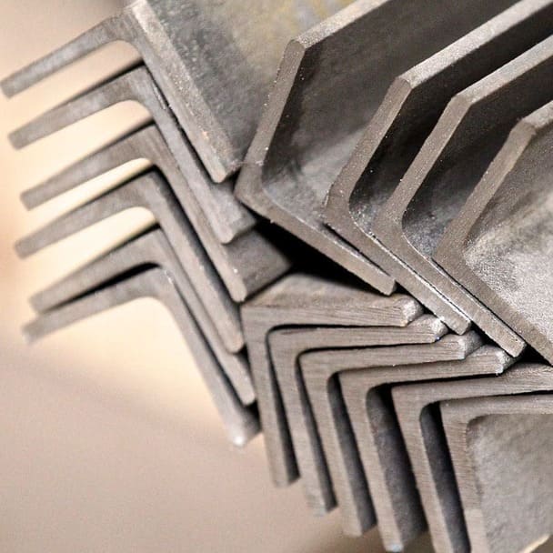 cantoneiras metálicas